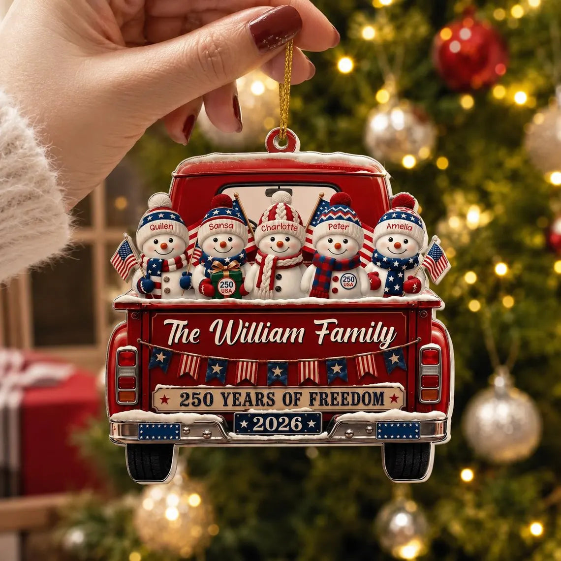 2D Flat Personalized 250th Anniversary USA Christmas Ornament 2026, Custom Family Name Patriotic Christmas Tree Ornament Gift for Mom Dad Family
