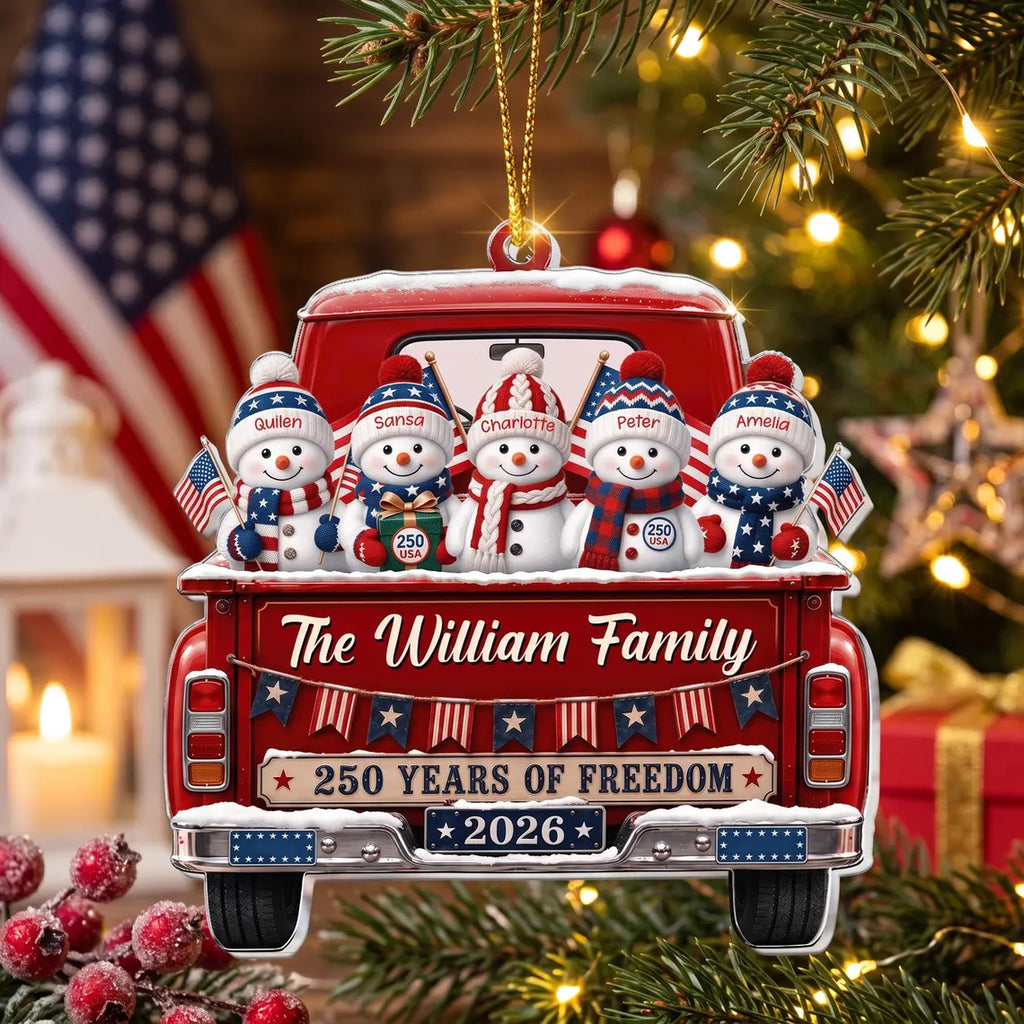 2D Flat Personalized 250th Anniversary USA Christmas Ornament 2026, Custom Family Name Patriotic Christmas Tree Ornament Gift for Mom Dad Family
