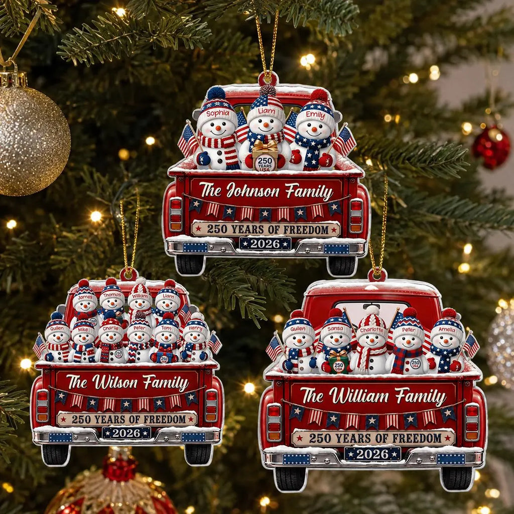 2D Flat Personalized 250th Anniversary USA Christmas Ornament 2026, Custom Family Name Patriotic Christmas Tree Ornament Gift for Mom Dad Family